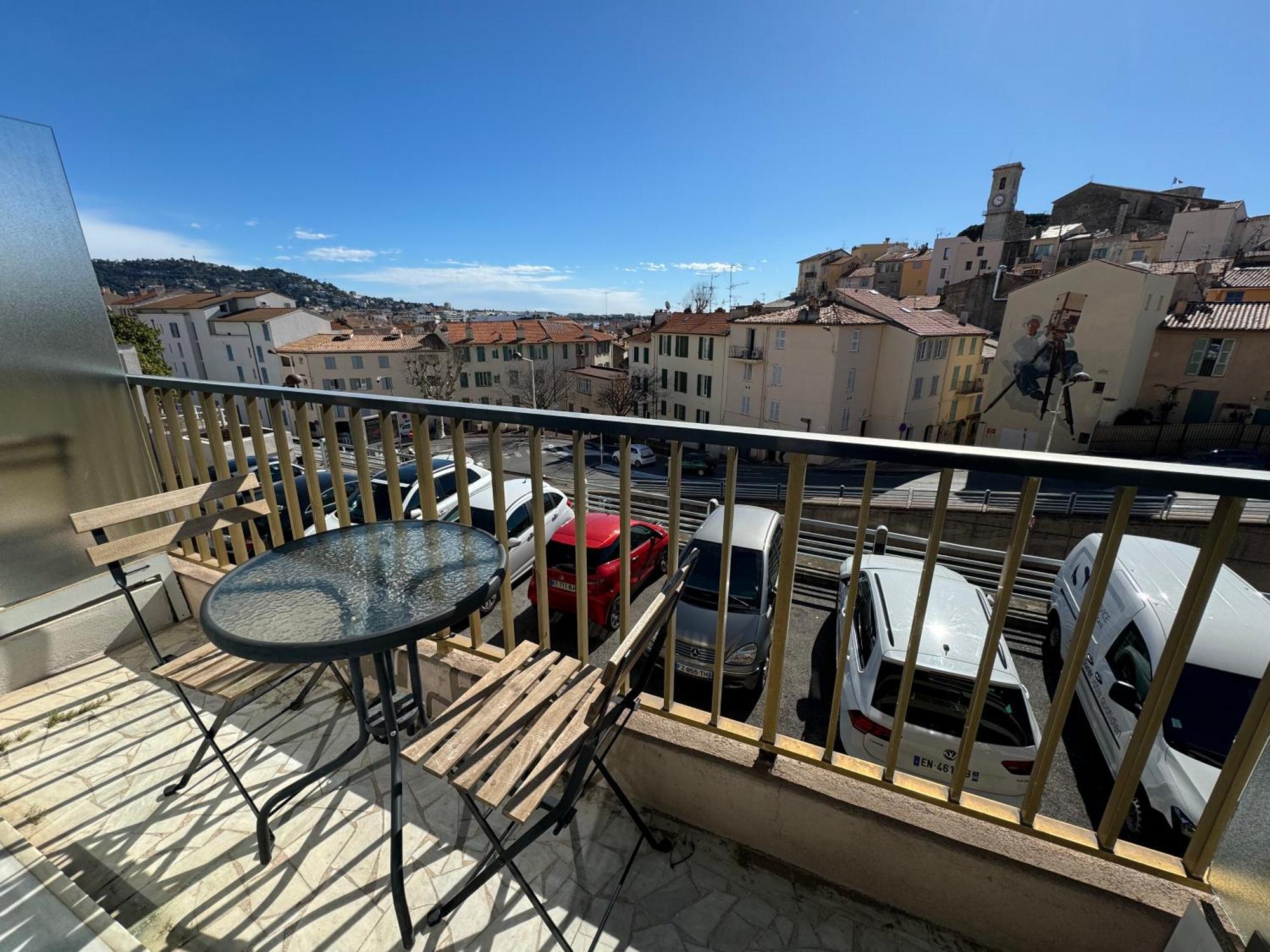 Esperance Apartamento *
